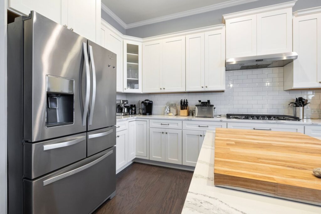 Kitchen Cabinet Refacing